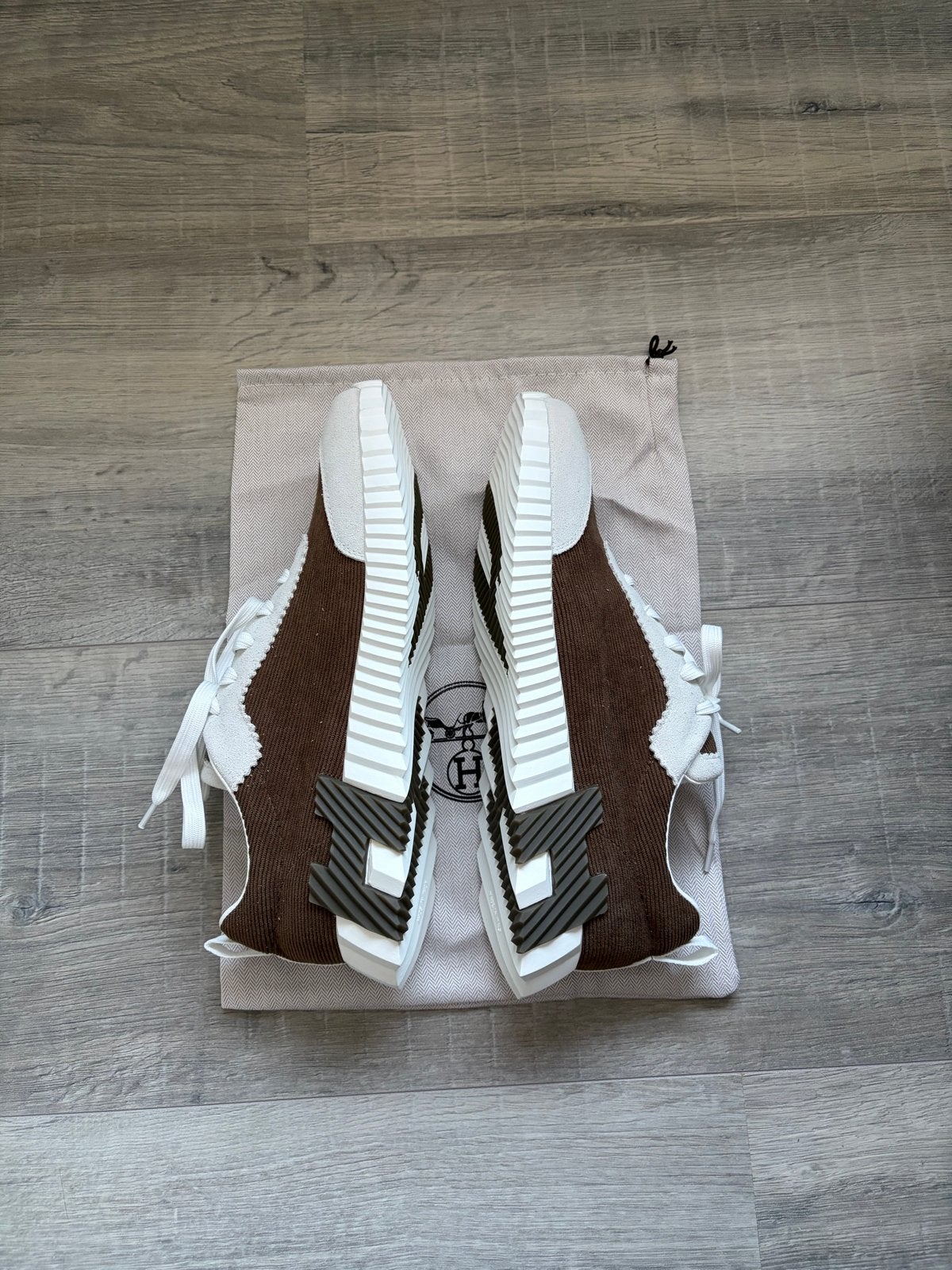 Hermès Bouncing Sneakers (GLOEDNIEUW), Kleding | Heren, Schoenen, Bruin, Verzenden, Nieuw, Sneakers of Gympen