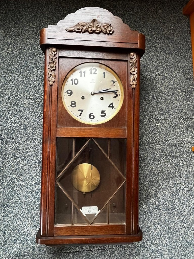 antieke pendule‑wandklok met houten kast, Antiek en Kunst, Ophalen