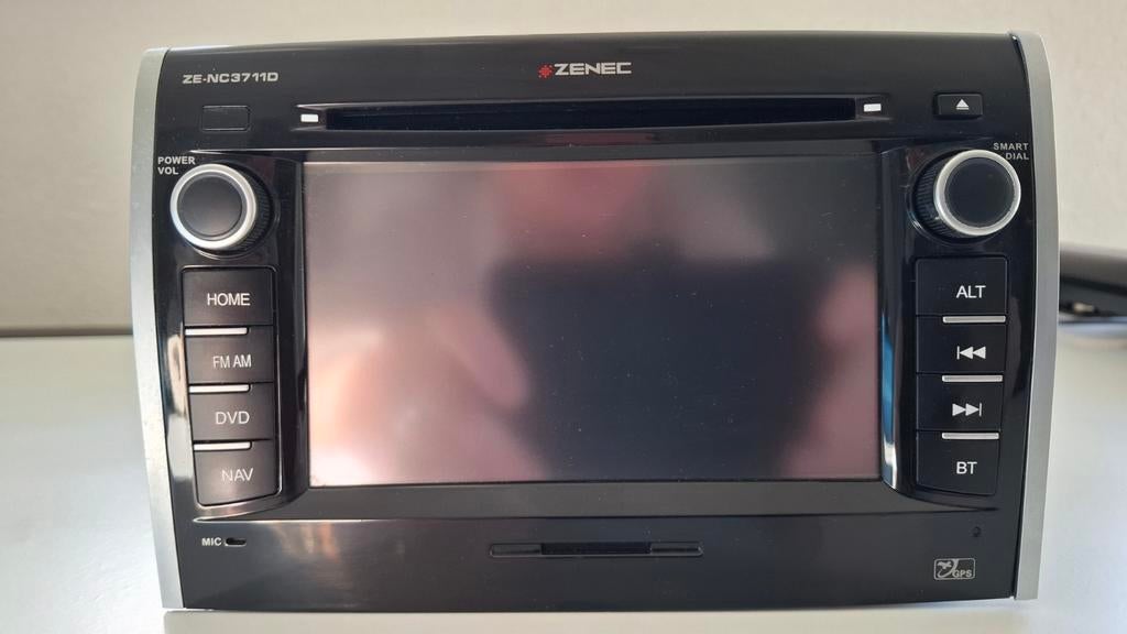ZENEC ZE-NC3711D Radio/CD/DVD/Navigatie voor Fiat voertuigen, Ophalen, Gebruikt