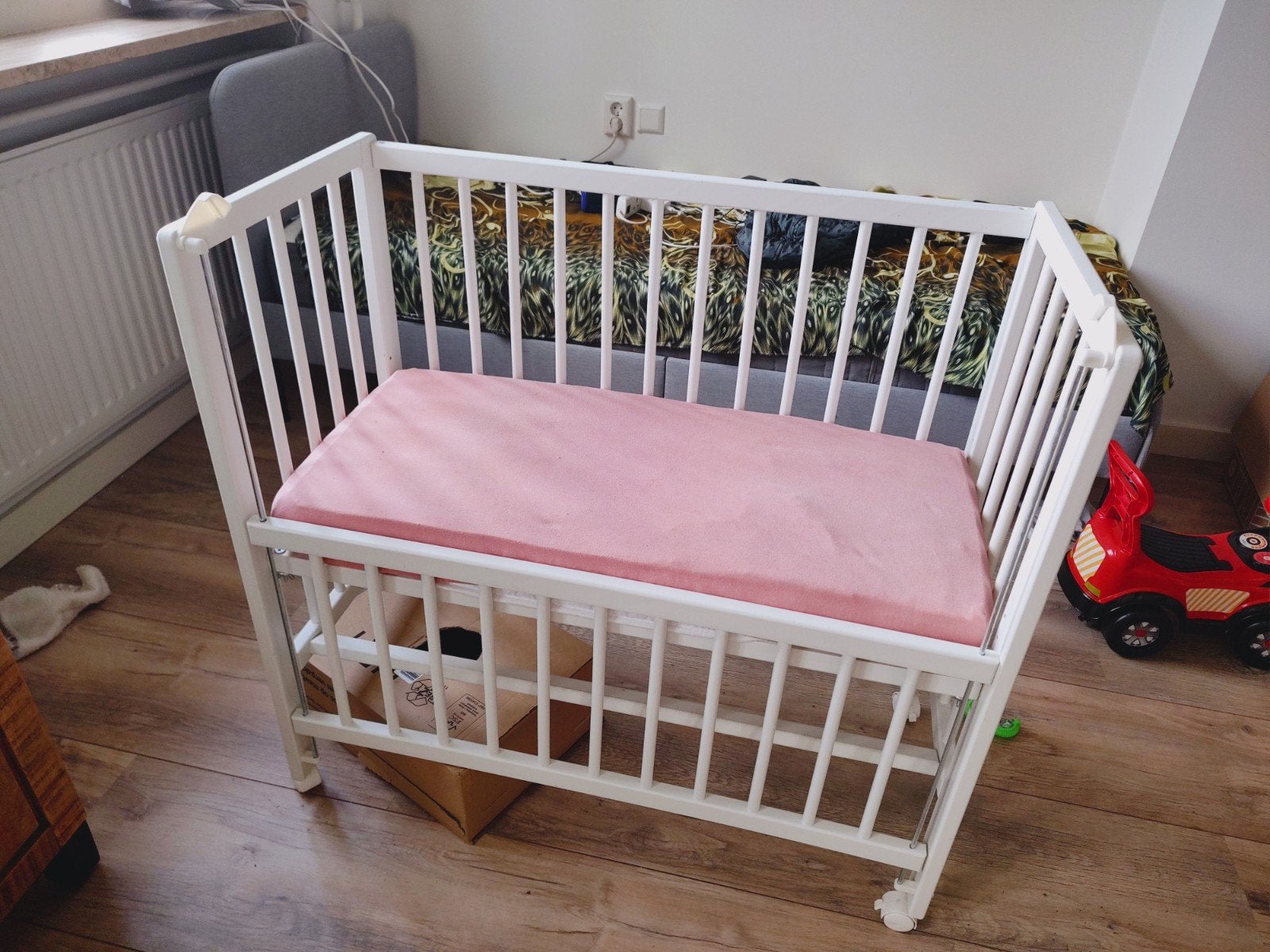 Kinderbed and Kinderwagen, Kinderen en Baby's, Boxen, Gebruikt, Rond, Ophalen of Verzenden