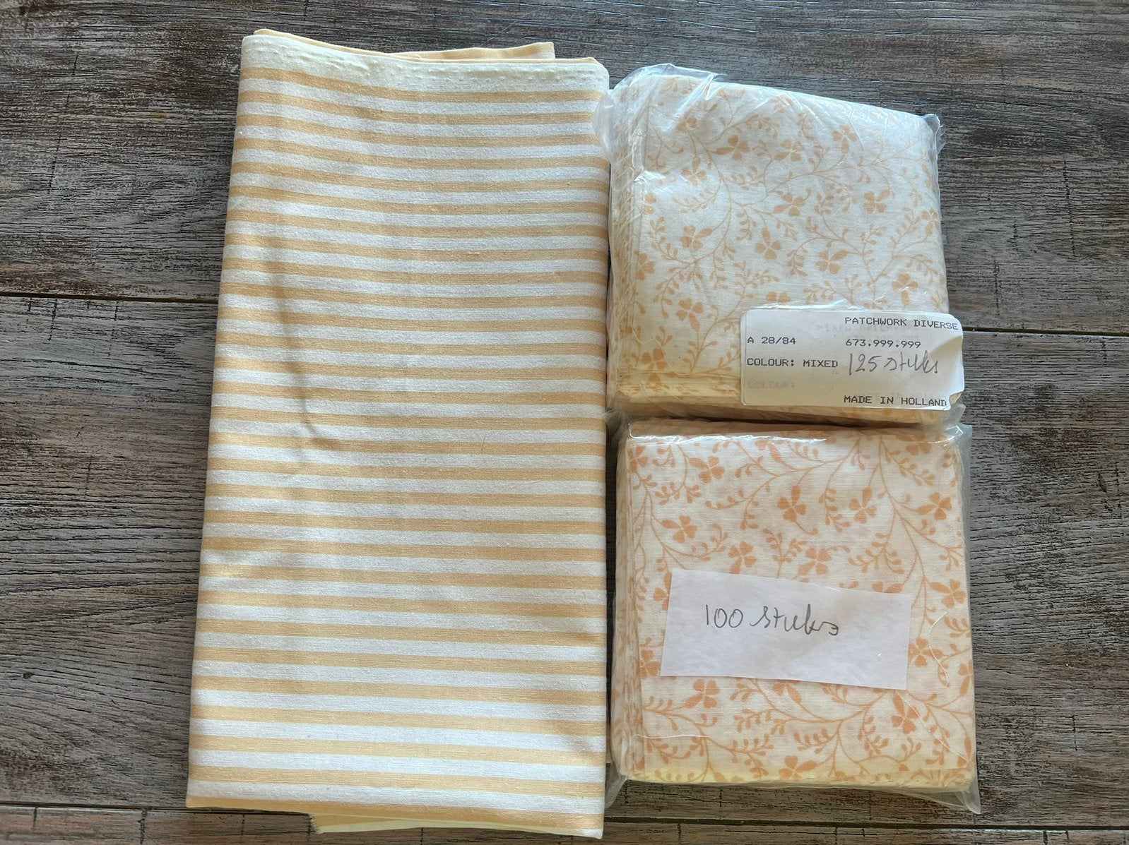 Laura Ashely patchwork + bijpassend gele stof, Geel, Nieuw, Ophalen of Verzenden, 30 tot 120 cm