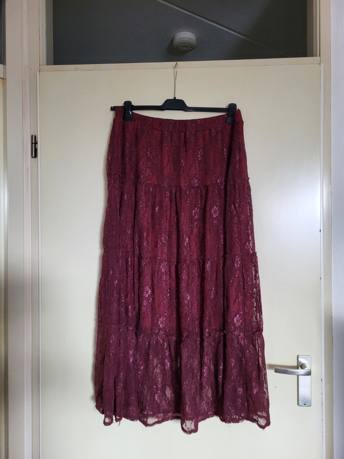 Mooie rok maat 46 donkerrood Heine..Tesini, Kleding | Dames, Rokken, Maat 46/48 (XL) of groter, Ophalen of Verzenden, Zo goed als nieuw