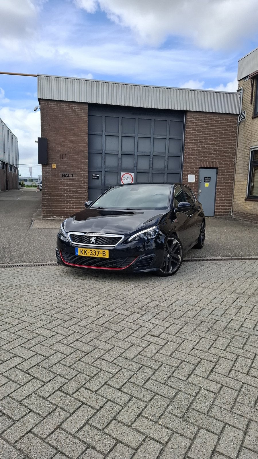 Peugeot 308 1.6 THP 184KW 5-DRS 2016 Zwart