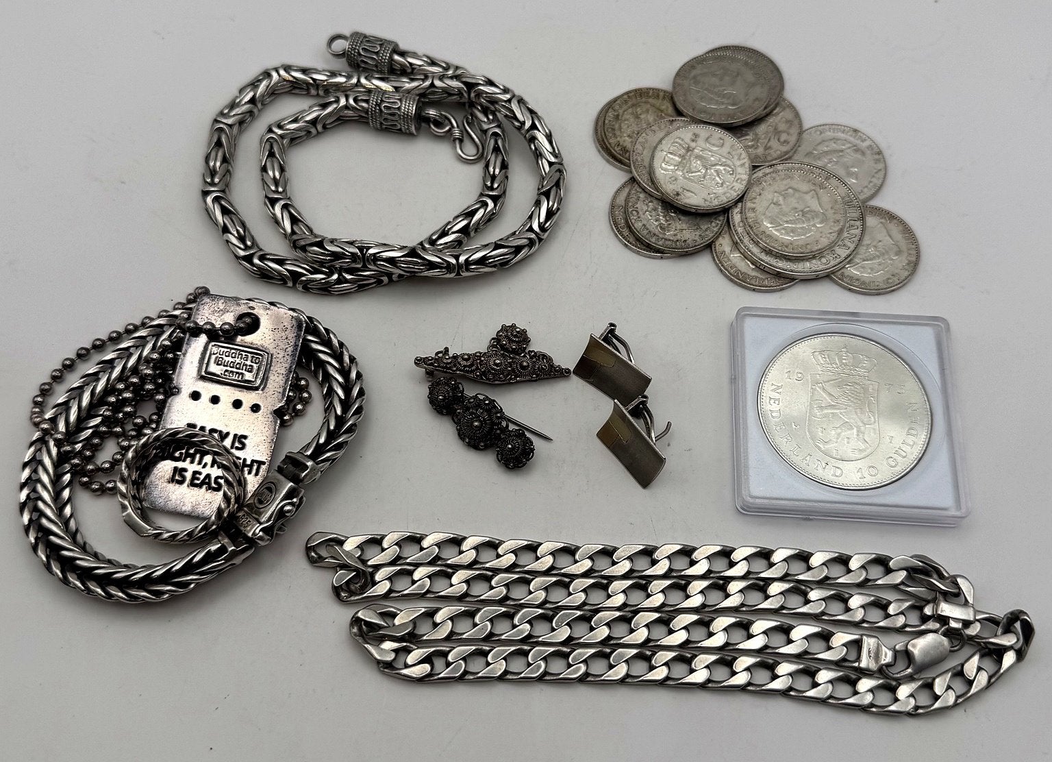 Foto 3 van Zilveren objecten te koop? Wij hebben interesse