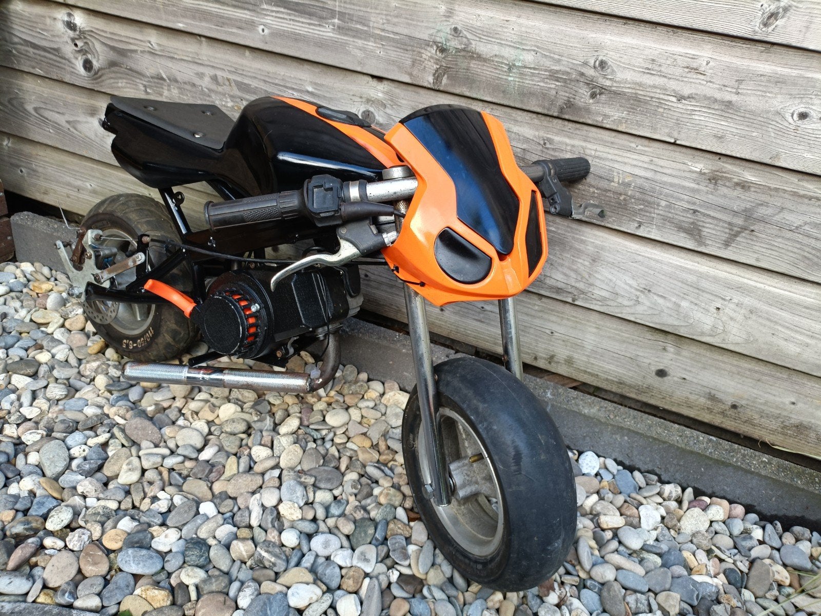 Dikke custom minibike - zo goed als af - Motorisch 100%, Ophalen, Zo goed als nieuw, 49 cc, Overige merken