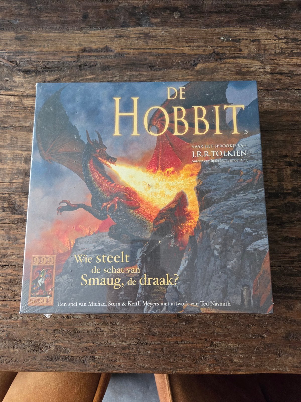 De Hobbit Wie steelt de schat van Smaug, de draak? (Geseald), Ophalen of Verzenden, Nieuw, 999 Games