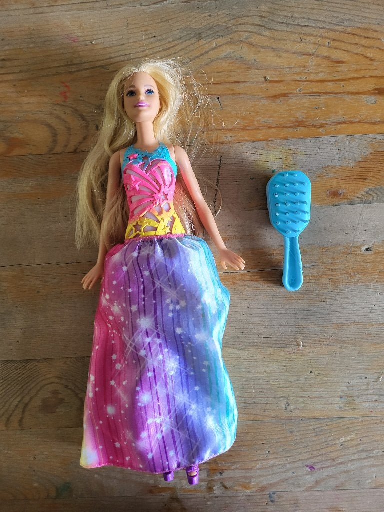 Barbie met licht en geluid., Ophalen of Verzenden, Gebruikt, Barbie