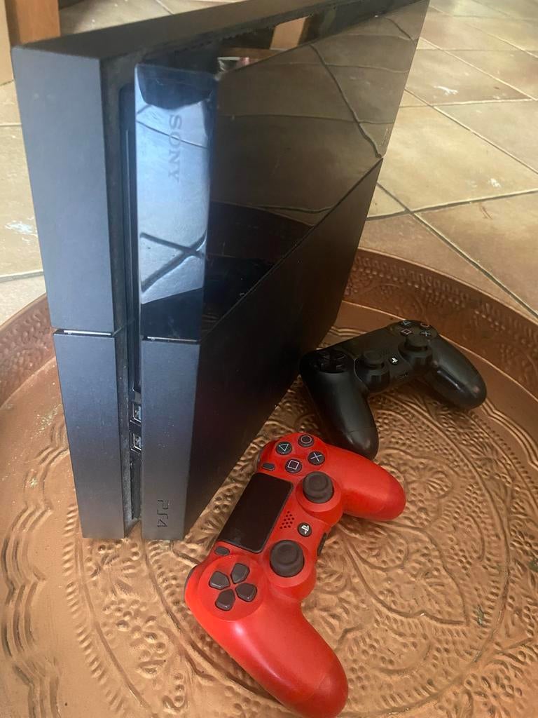 PS4 met 2 controllers, Ophalen of Verzenden, Gebruikt, Met 2 controllers, Original