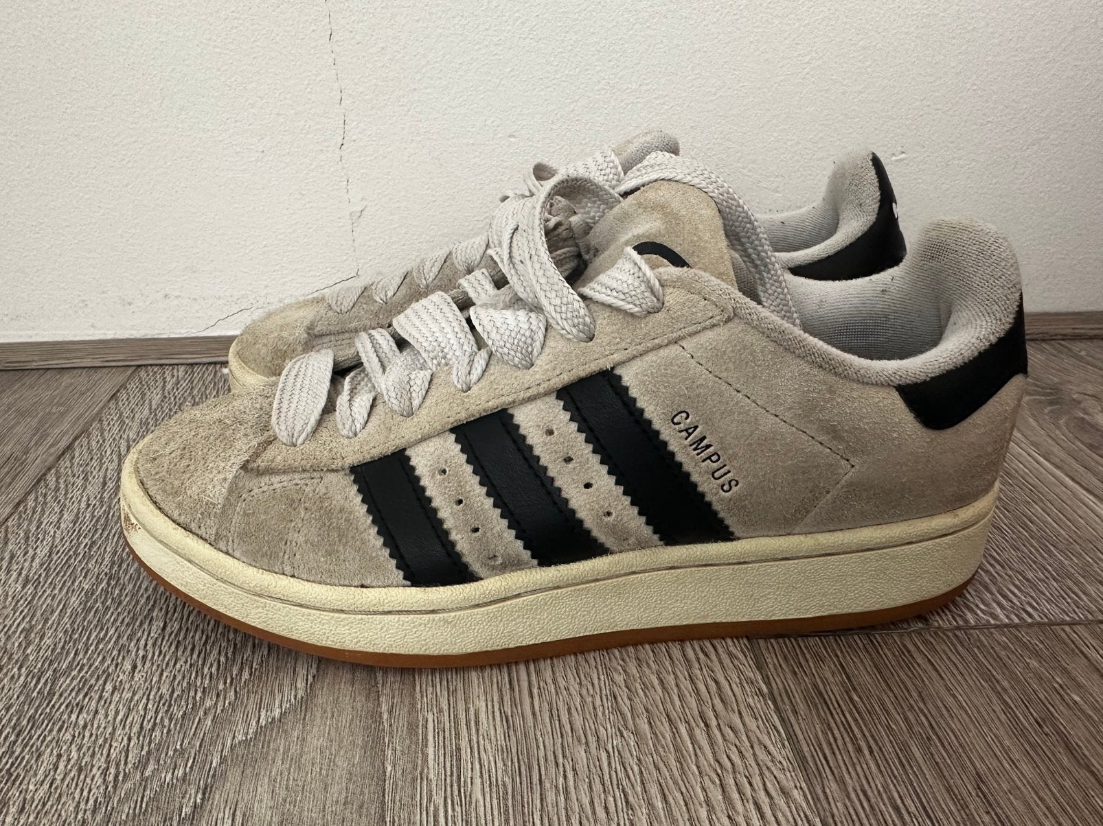 Adidas Campus schoenen maat 37 1/3, Ophalen of Verzenden, Gebruikt, Schoenen