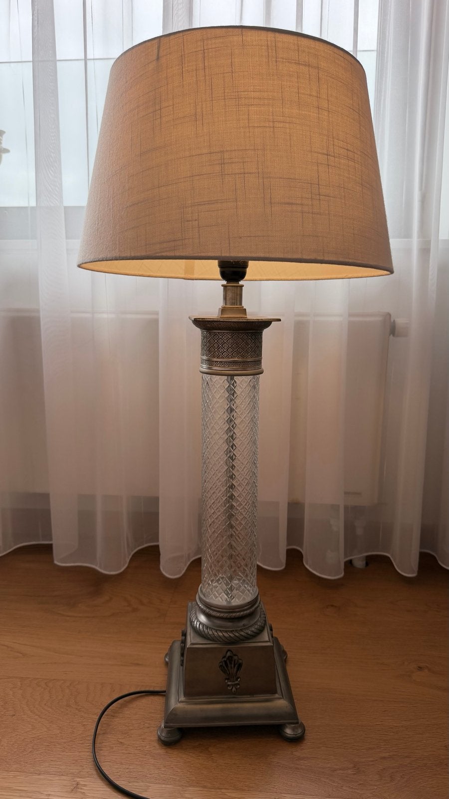 Elegante met glazen zuil en stoffen kap, 81 cm hoo, Ophalen, Gebruikt, Glas, Minder dan 100 cm