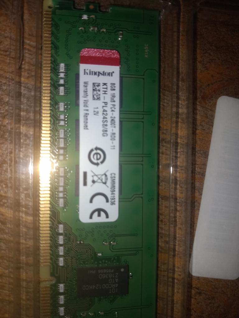 Kingston 8GB DDR4 RAM Geheugenmodule 2400T, Computers en Software, RAM geheugen, Gebruikt, Server, DDR4, 8 GB