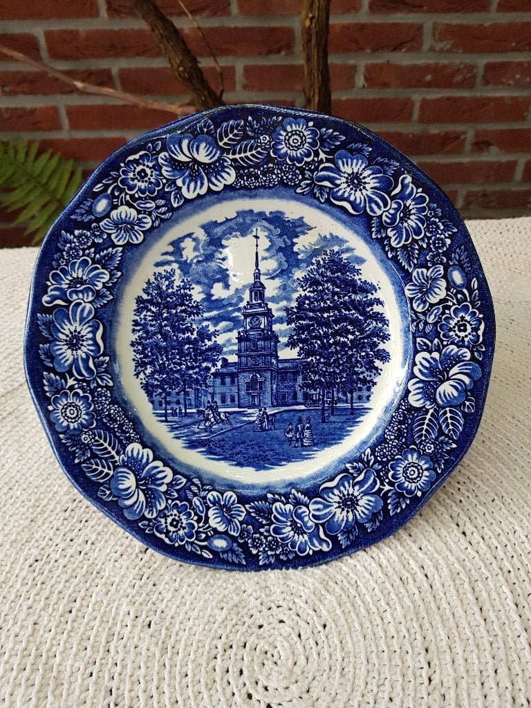 Liberty Blue bord – Independence Hall (Staffordshire), Verzenden