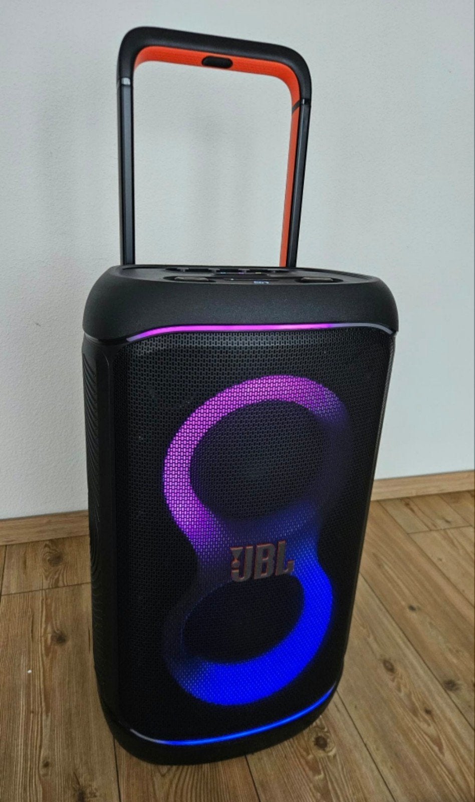 Foto 4 van Nieuwe JBL Partybox 520