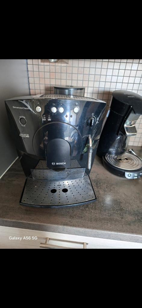 Bosch Benvenuto Classic Volautomatische Koffiemachine, Gebruikt, Koffiemachine, 4 tot 10 kopjes, Afneembaar waterreservoir