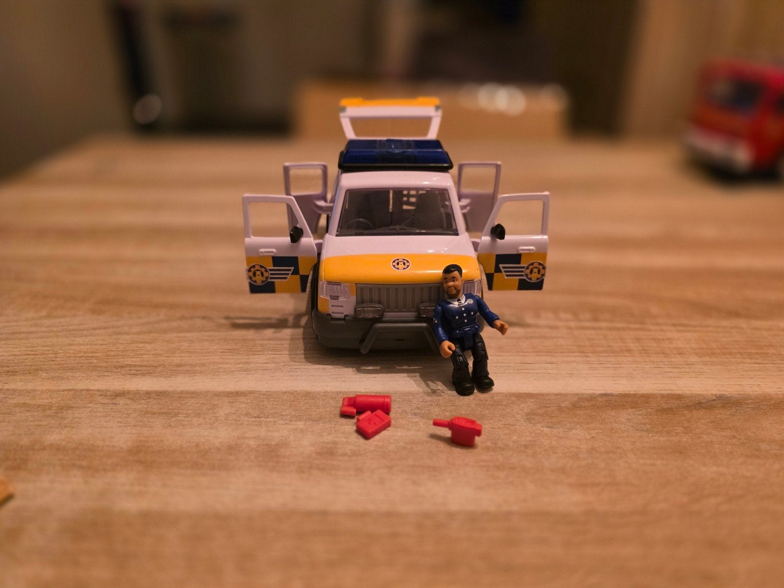 Brandweerman Sam Politieauto met Politie Malcolm, Kinderen en Baby's, Speelgoed | Actiefiguren, Ophalen of Verzenden, Gebruikt