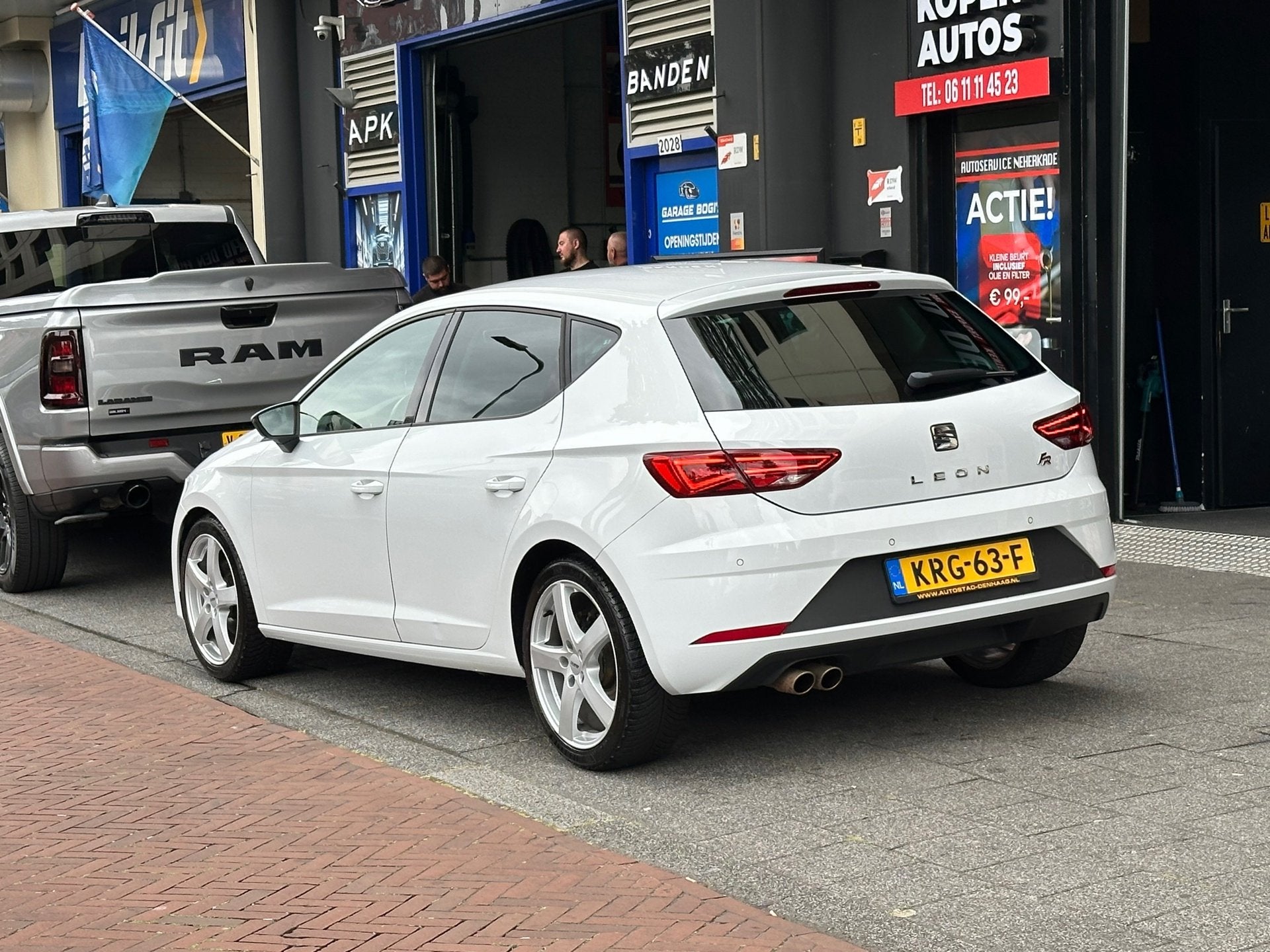 SEAT León