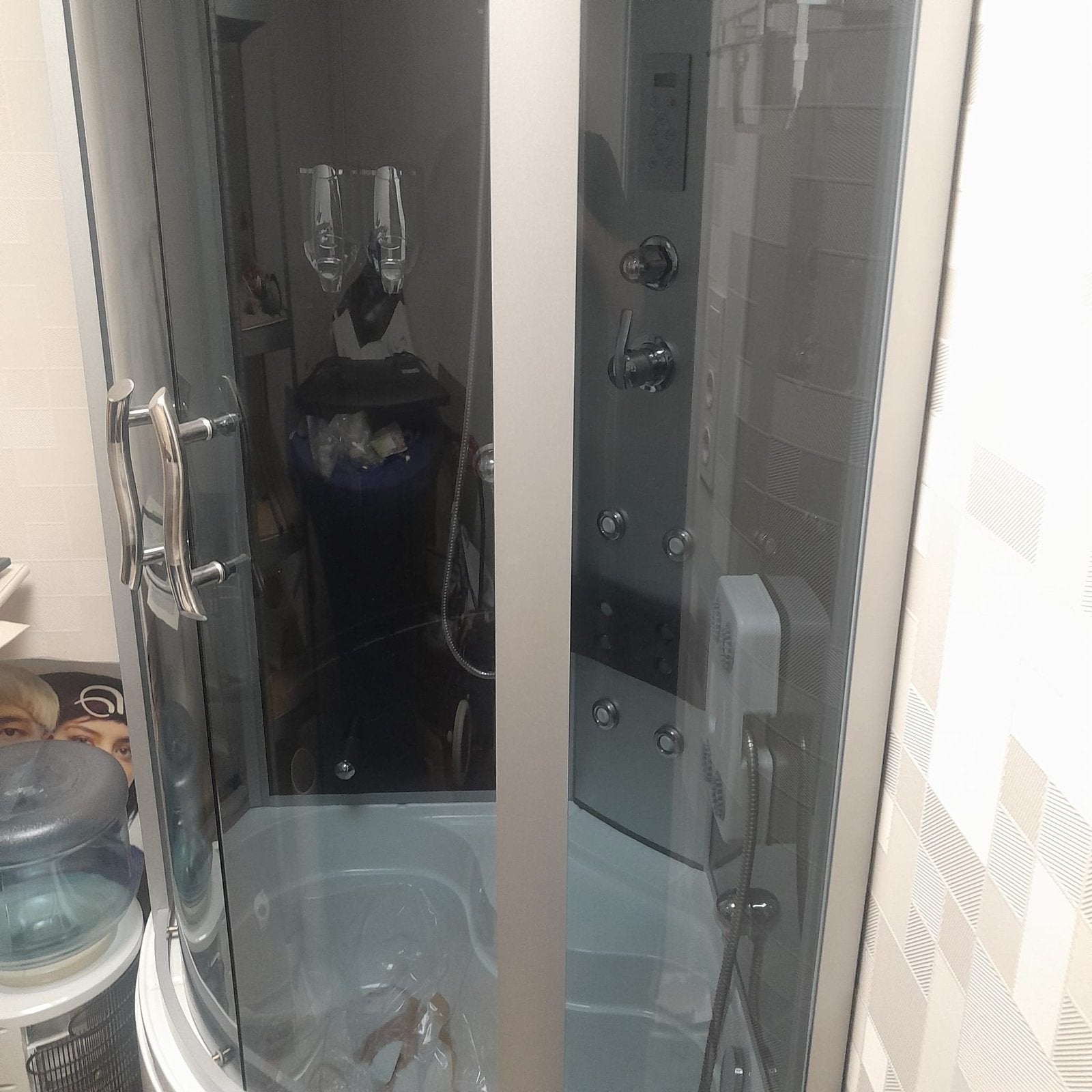 Te koop: nieuwe luxe hydromassage douchecabine – €800, Huis en Inrichting, Badkamer | Complete badkamers, Ophalen, Zo goed als nieuw
