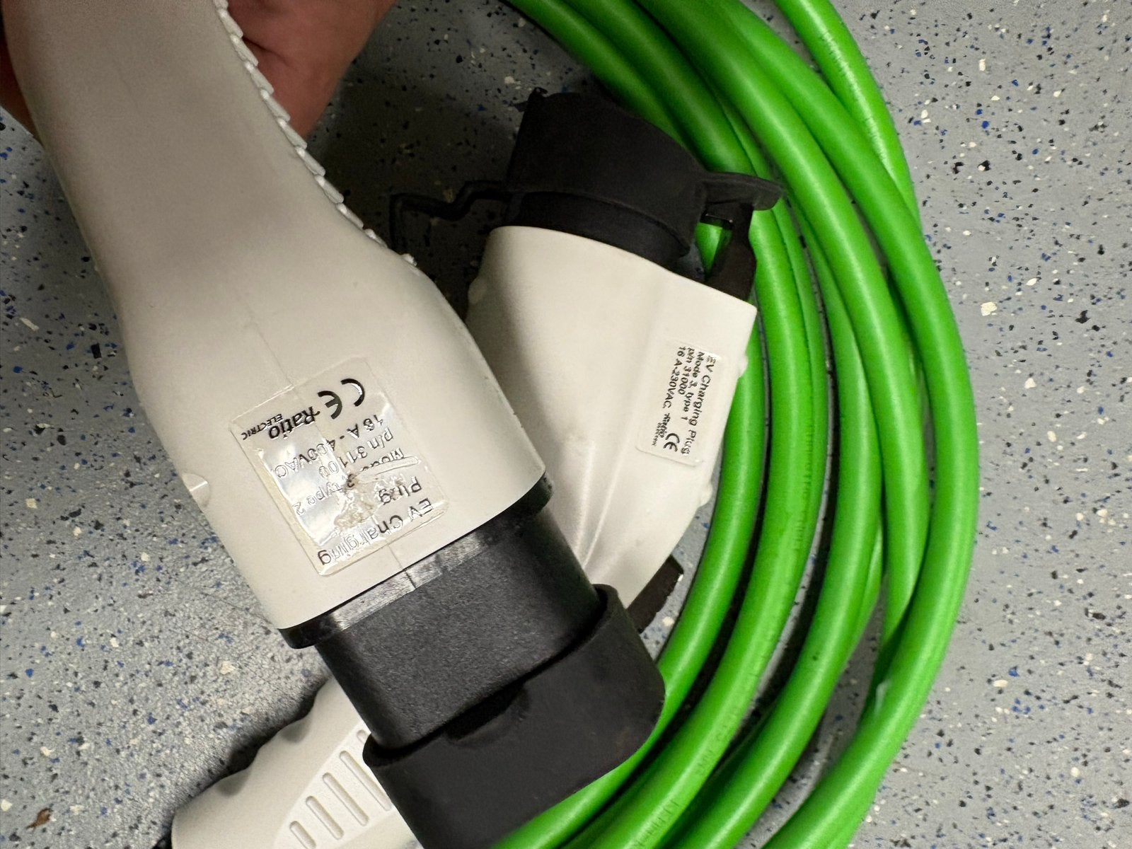 Ratio Electric Laadkabel Type 1 naar Type 2 (16A, 230V), Ophalen, Zo goed als nieuw, Laadkabel