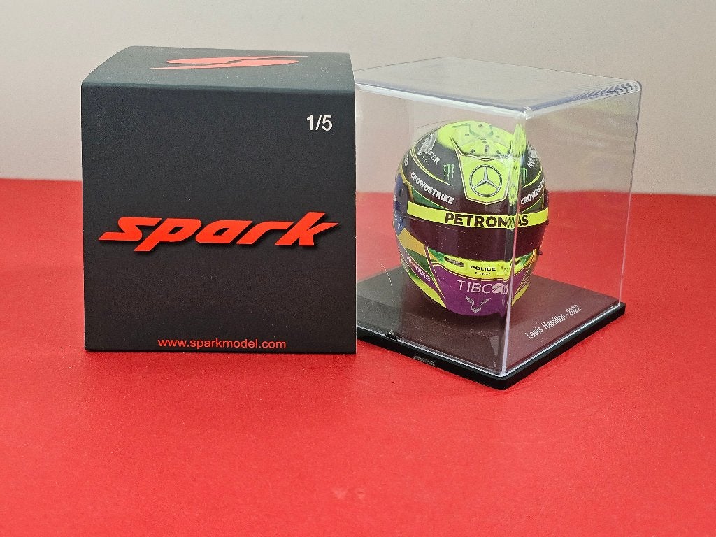 SALE: Helm 1:5, L. Hamilton # 44, GP Brazil 2022. SPARK, Ophalen of Verzenden, Zo goed als nieuw, Formule 1