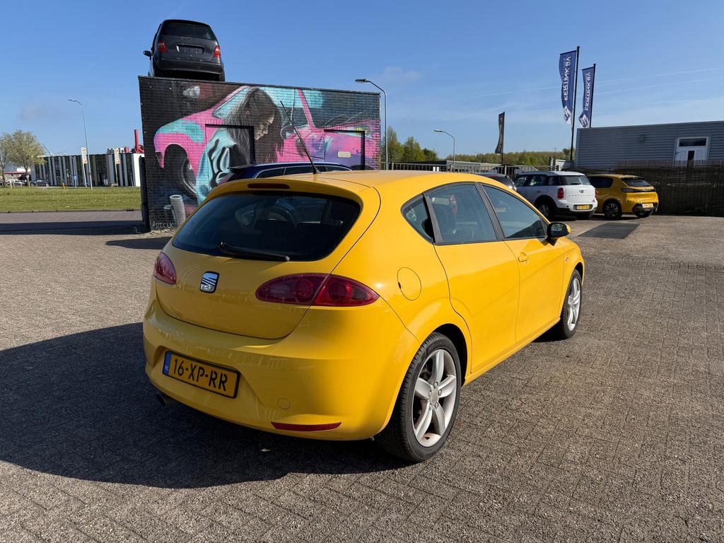 Seat Leon 1.6 Stoelverwarming & NW APK Keuring!, Auto's, Seat, Gebruikt, 4 cilinders, Leon, Euro 4