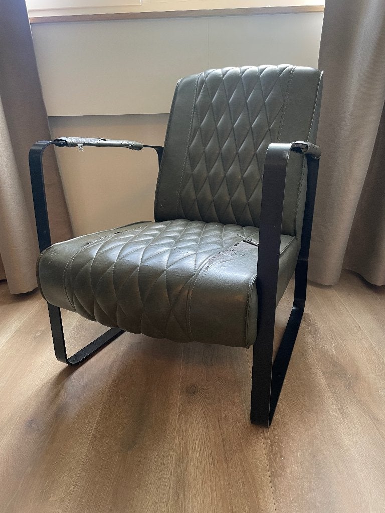Fauteuil opknapper, Huis en Inrichting, Fauteuils, Ophalen, Gebruikt, 50 tot 75 cm, Leer