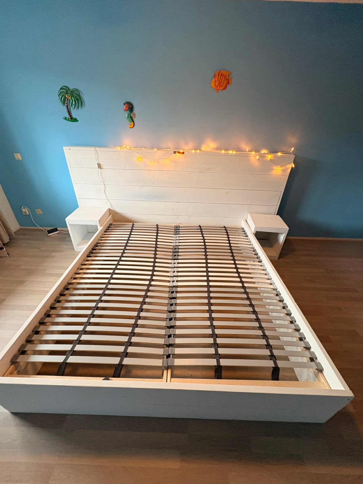 Tweepersoonsbed 180 cm steigerhout  met lattenbodems, Ophalen, Gebruikt, Wit, Tweepersoons
