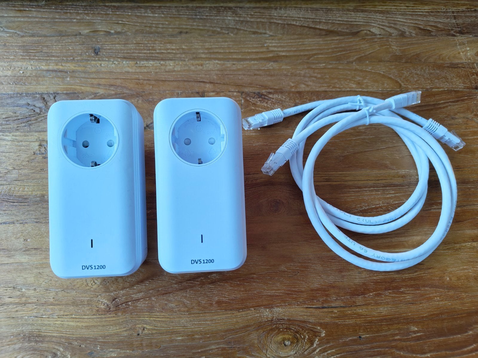 2x DVS Devolo 1200 Powerline adapters - goede staat, Computers en Software, Ophalen of Verzenden, Gebruikt, Devolo