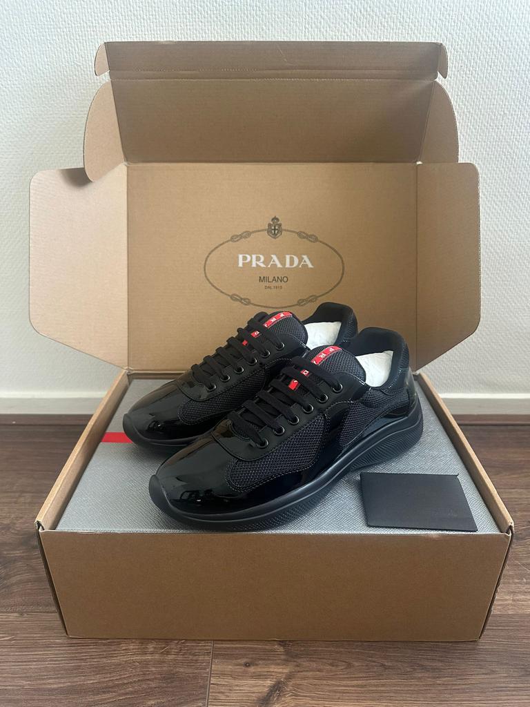 Prada sneakers maat 40 Dames & Heren, Ophalen of Verzenden, Nieuw, Zwart