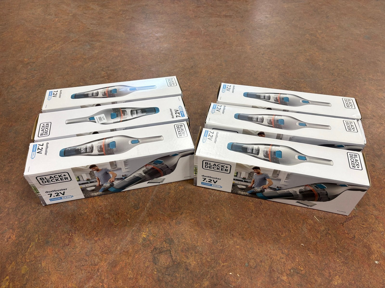 6 X BLACK+DECKER NVC215WA-QW Kruimeldief - Nieuw in doos, Ophalen, Kruimeldief, Draadloos, Zo goed als nieuw