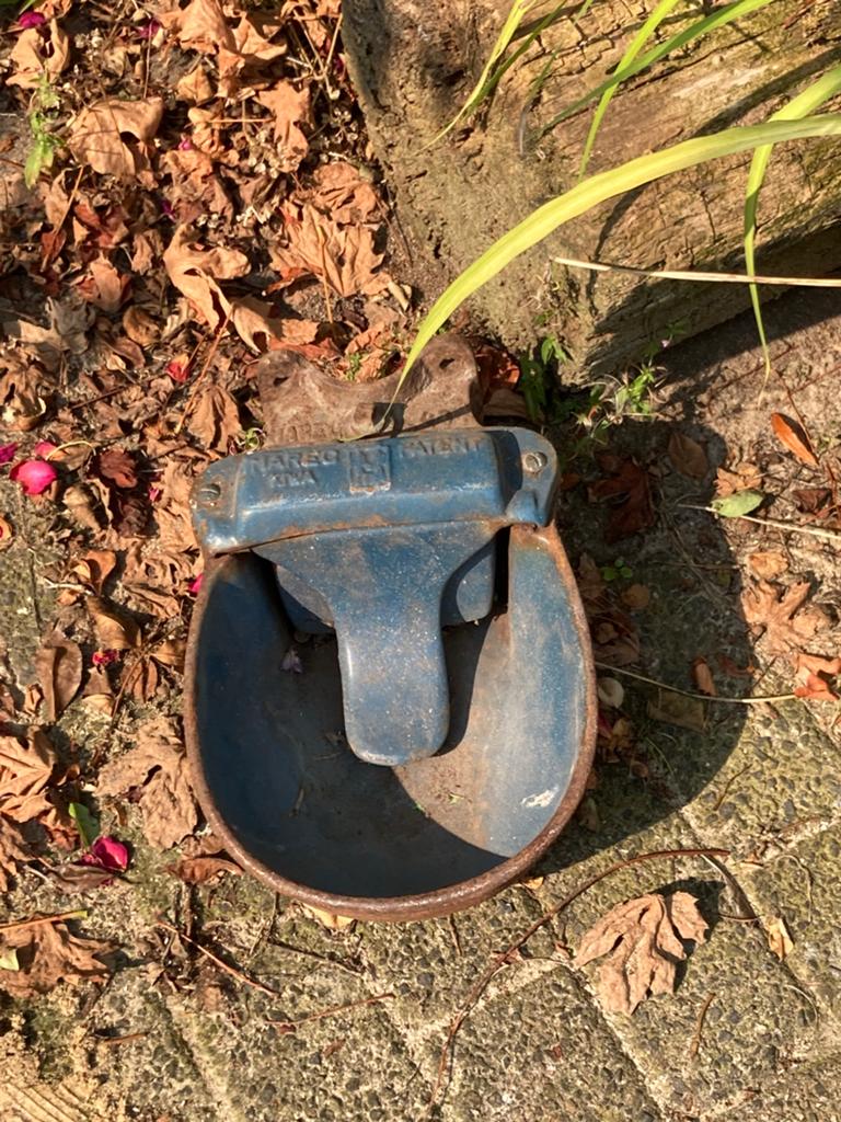 Gietijzeren drinkbak voor paard, pony (020824c), Ophalen of Verzenden, Gebruikt