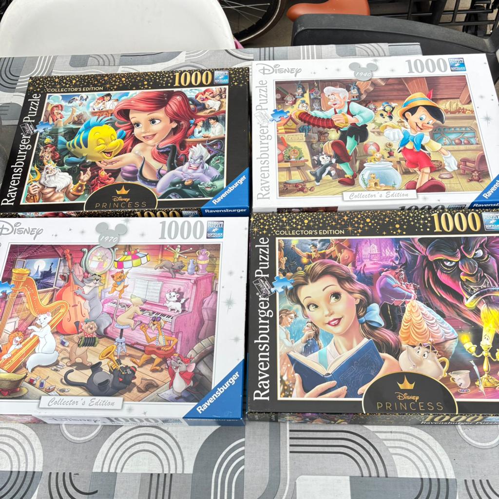 Disney puzzels, Ophalen of Verzenden, 500 t/m 1500 stukjes, Zo goed als nieuw
