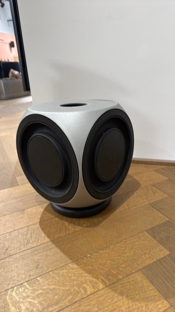 Bang & Olufsen B&O BeoLab 2 subwoofer, Audio, Tv en Foto, Luidsprekers, Overige merken, Bang & Olufsen, Subwoofer, Info@bang-olufsen.dk