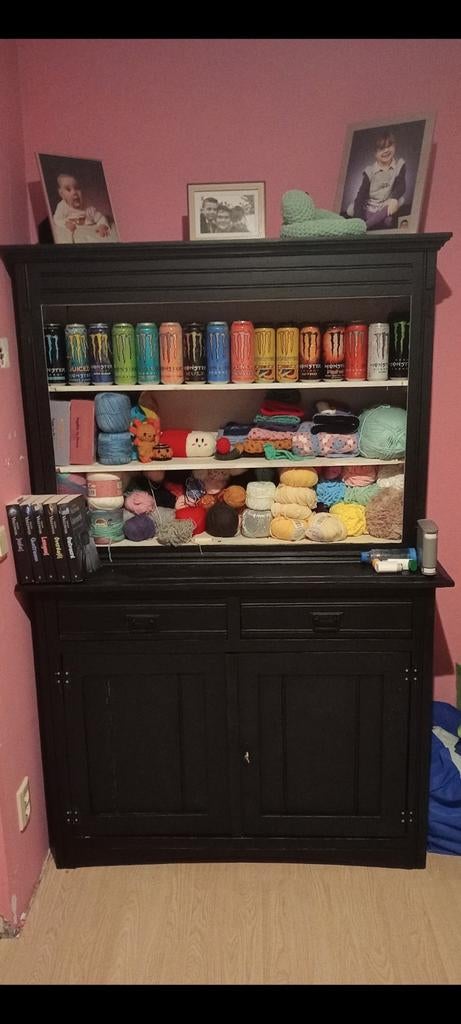 Mooie zwarte kast, Huis en Inrichting, Kasten | Buffetkasten, Ophalen, Met deur(en), 50 tot 100 cm, Zo goed als nieuw