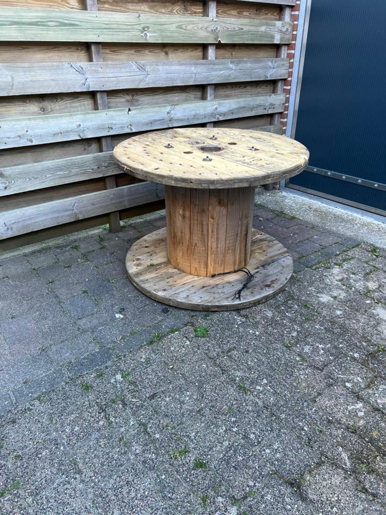 Houten kabelhaspel, Ophalen, Gebruikt, Rond, 75 cm of meer