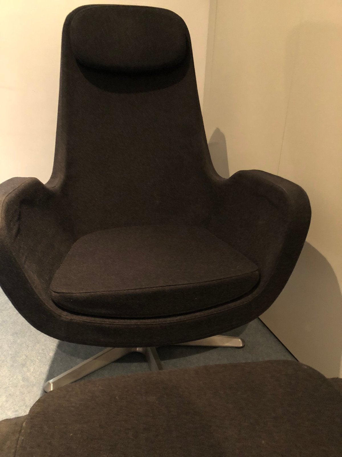 Ikea fauteuil met voetenbankje, grijs, stof, 75 tot 100 cm, Ophalen of Verzenden, Zo goed als nieuw, Stof