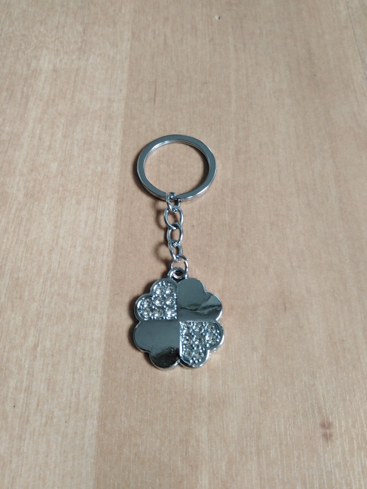 Sleutelhanger klavertje 4 met strass, Ophalen of Verzenden, Nieuw, Overige typen