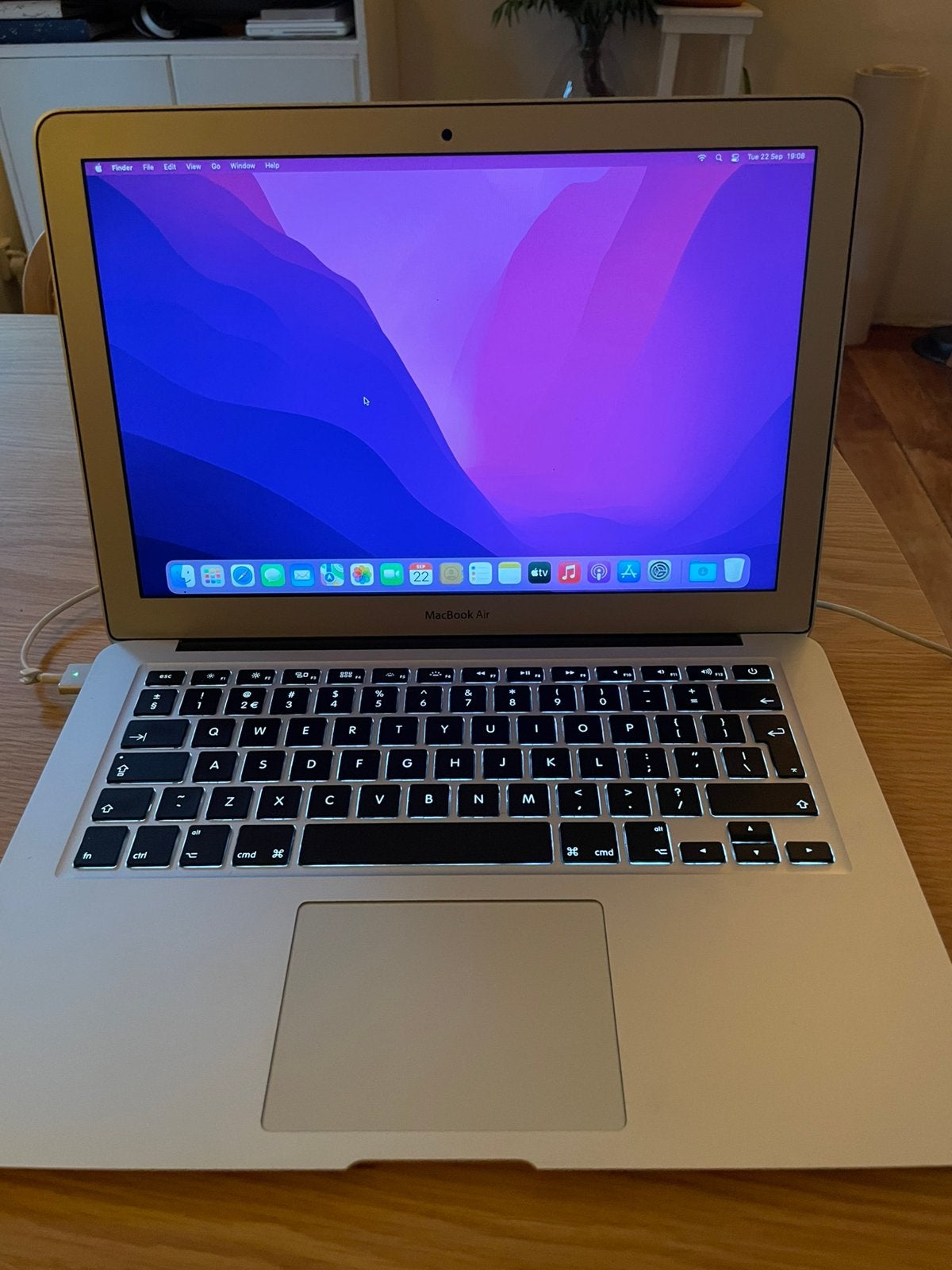 MacBook Air 13-inch, early 2015