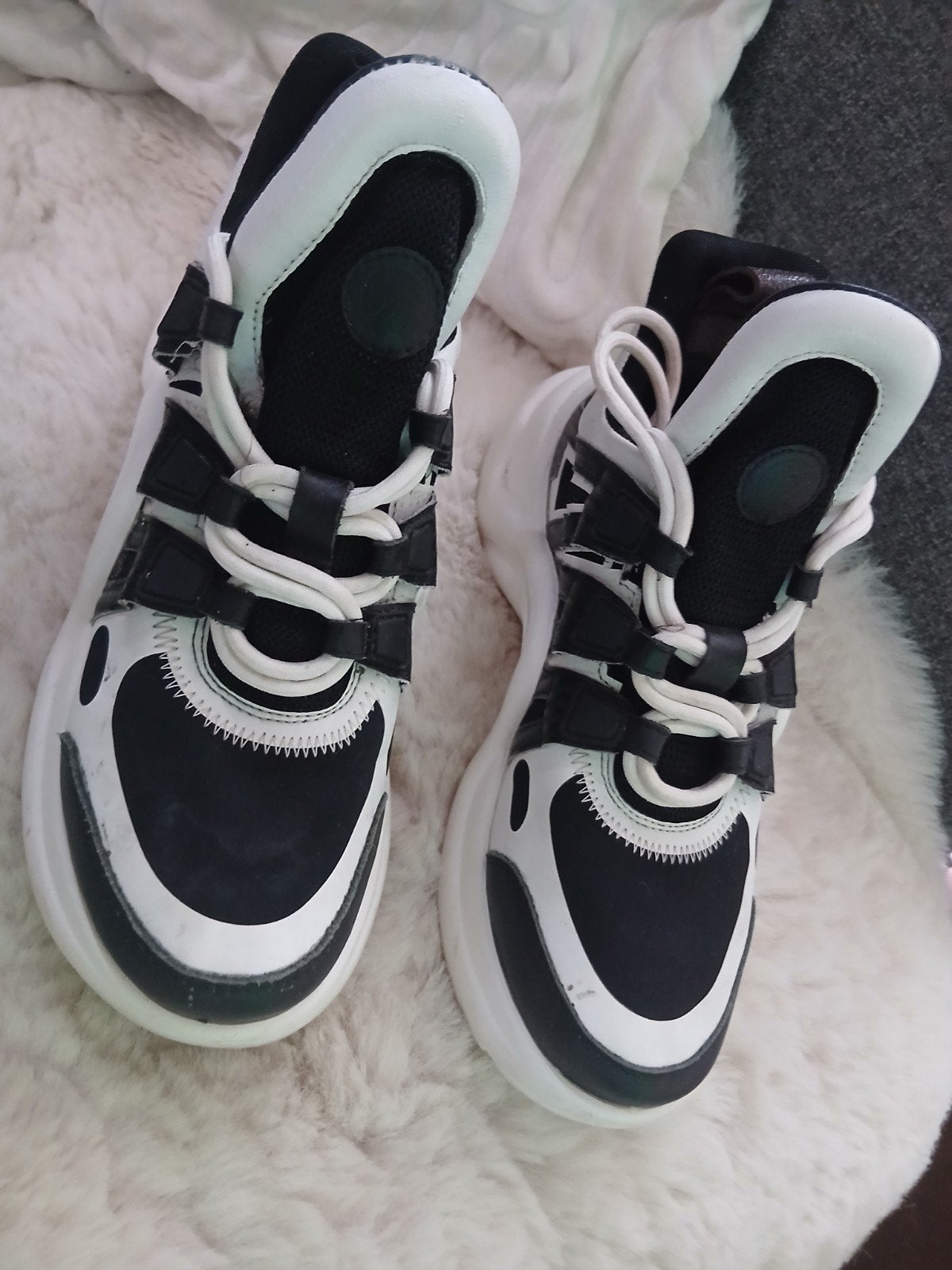 Louis Vuitton Archlight Sneakers Zwart Wit, Wit, Louis Vuitton, Ophalen of Verzenden, Sneakers of Gympen