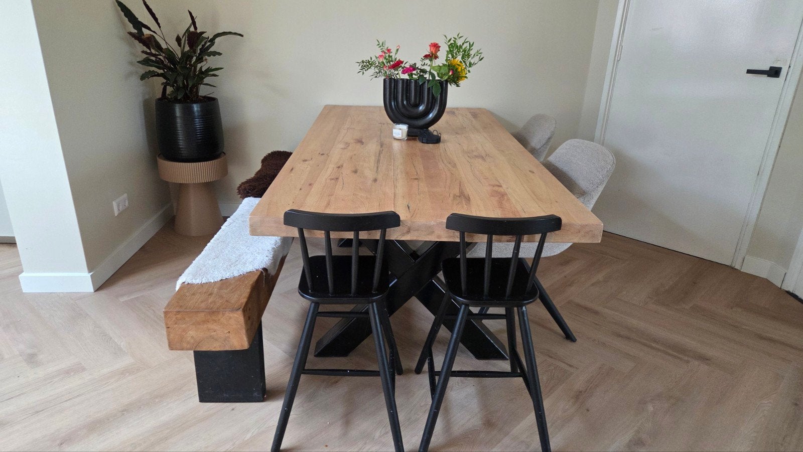 Robuuste eettafel met X-poten en bankje, Ophalen, Industrieel, Modern, 50 tot 100 cm, Zo goed als nieuw