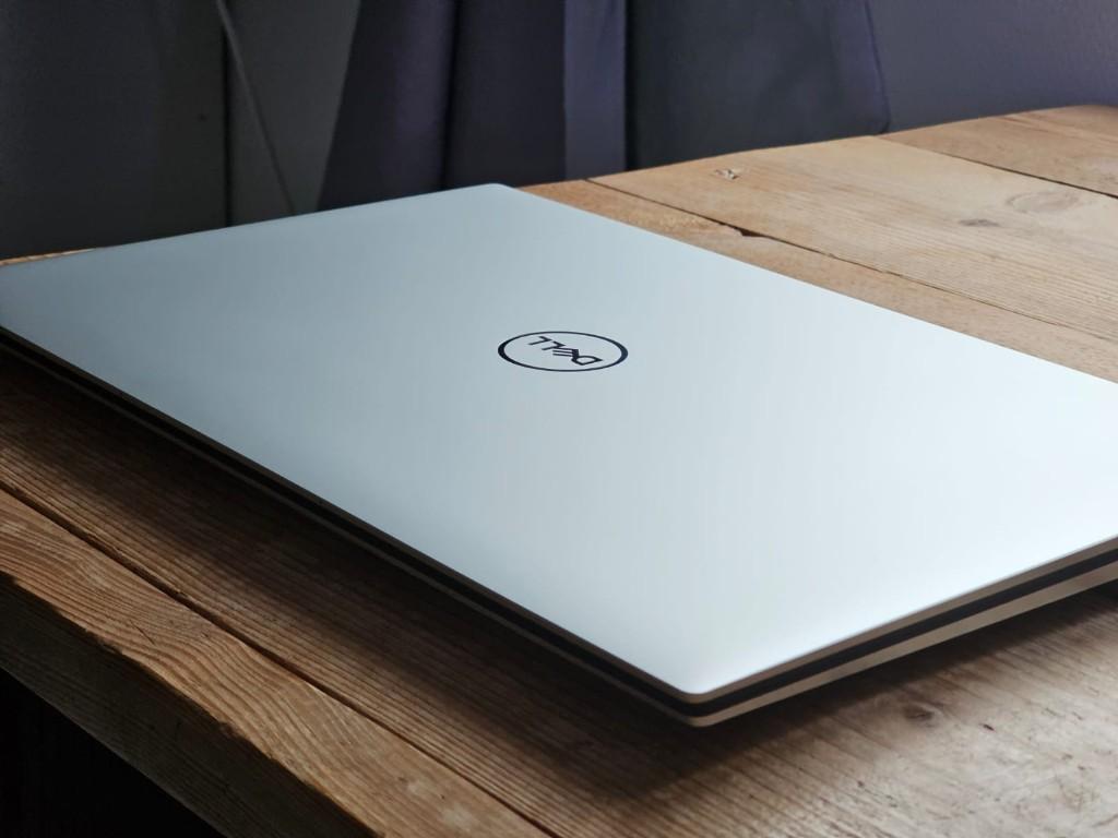 Dell XPS 17 ~ Intel i7 & NVIDIA 1650 Ti ~ Z.g.a.n., Computers en Software, Ophalen, Met videokaart, 2 tot 3 Ghz, Qwerty