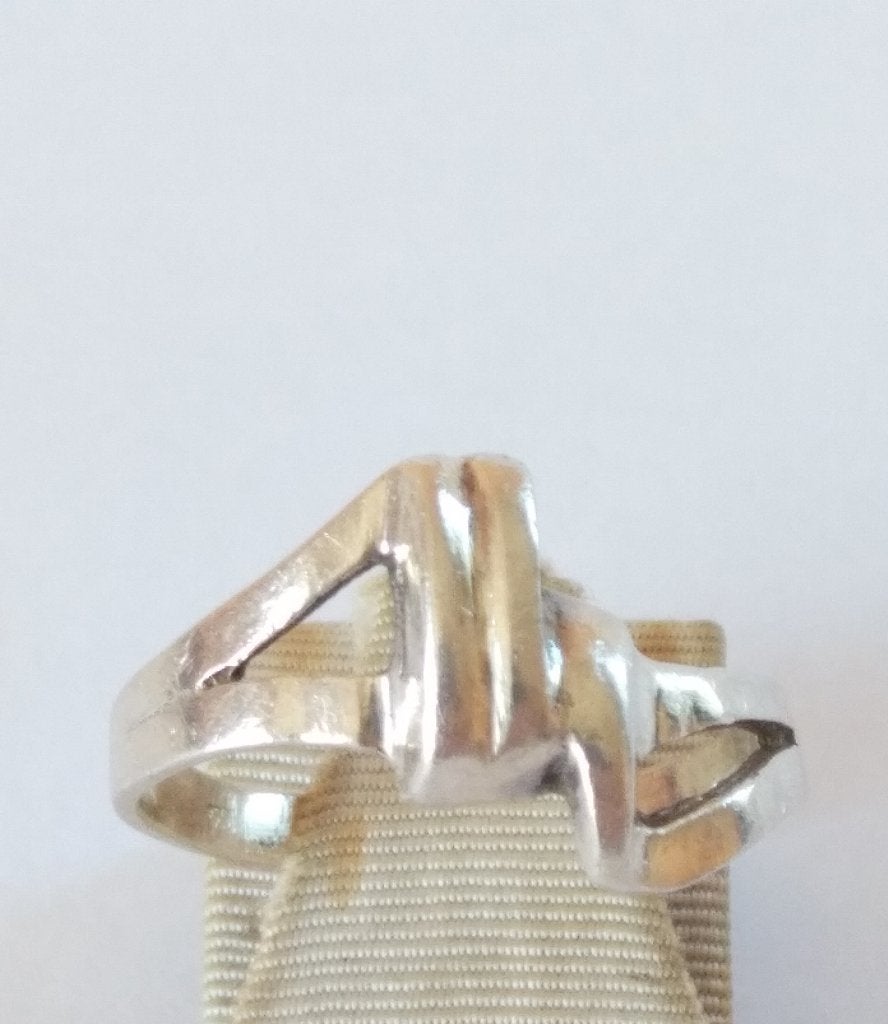 zilveren RING 925-gehalte, modern, ringmaat 16 1/2, Ophalen of Verzenden, Dame, Zilver, Zilver
