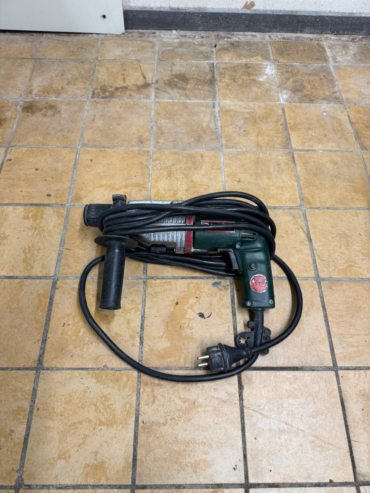 Metabo Boorhamer – Defect | Voor onderdelen of reparatie, Doe-het-zelf en Verbouw, Gereedschap | Boormachines, Ophalen, Gebruikt