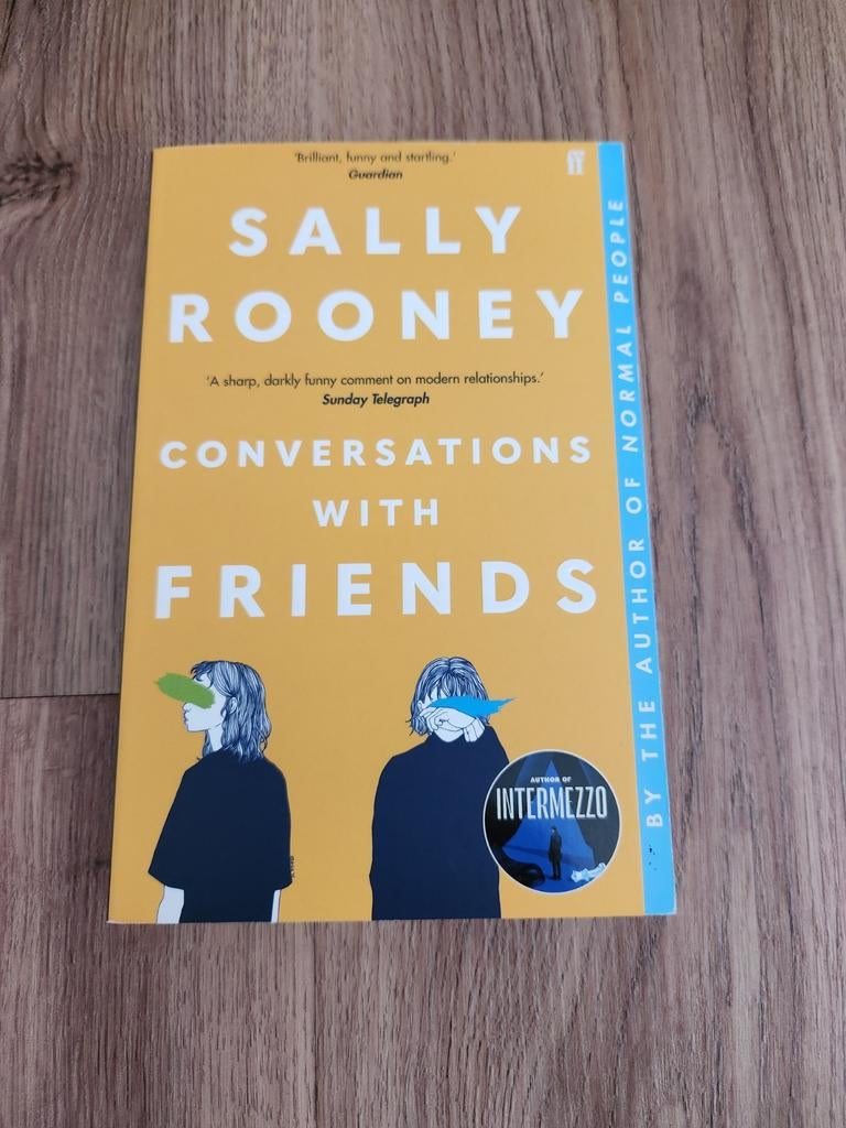 Conversations with Friends - Sally Rooney, Ophalen of Verzenden, Zo goed als nieuw, Sally Rooney, Europa overig