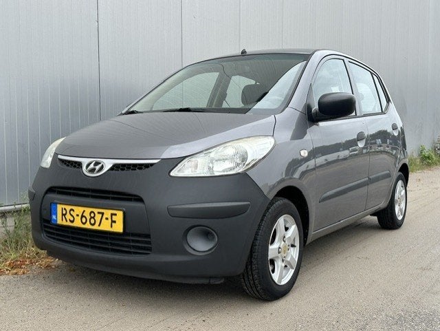 Hyundai i10 1.1 Active Cool AIRCO, lage km's (bj 2010), 21 km/l, Metallic lak, Gebruikt, 31 €/maand