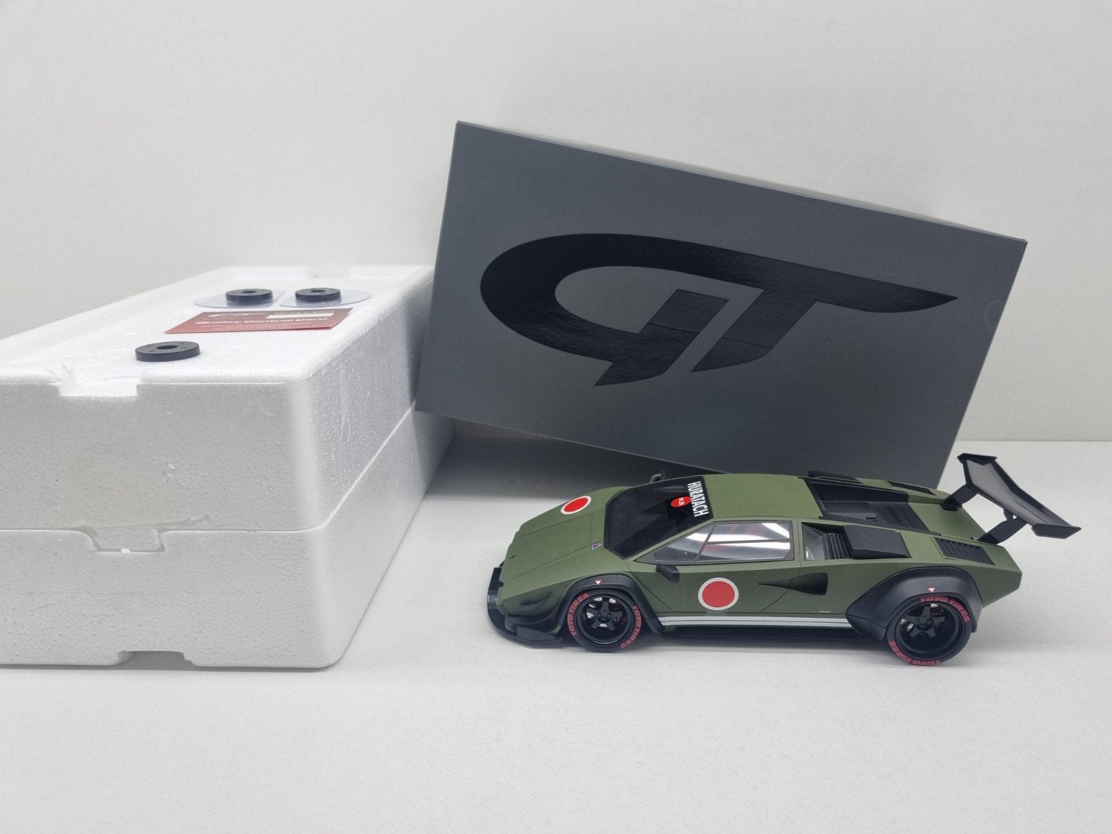 Gt Spirit
Lamborghini Huratach Khyzyl Saleem
1/999 1:18 Nieu, Ophalen of Verzenden, Zo goed als nieuw, Auto