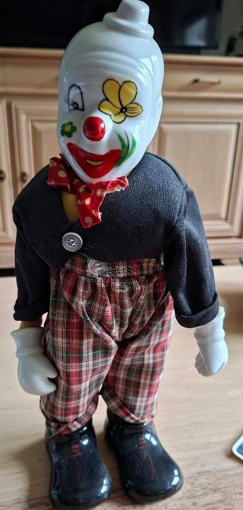mooie clowns met muziek en dansen en met klokje, Ophalen, Zo goed als nieuw, Overige typen