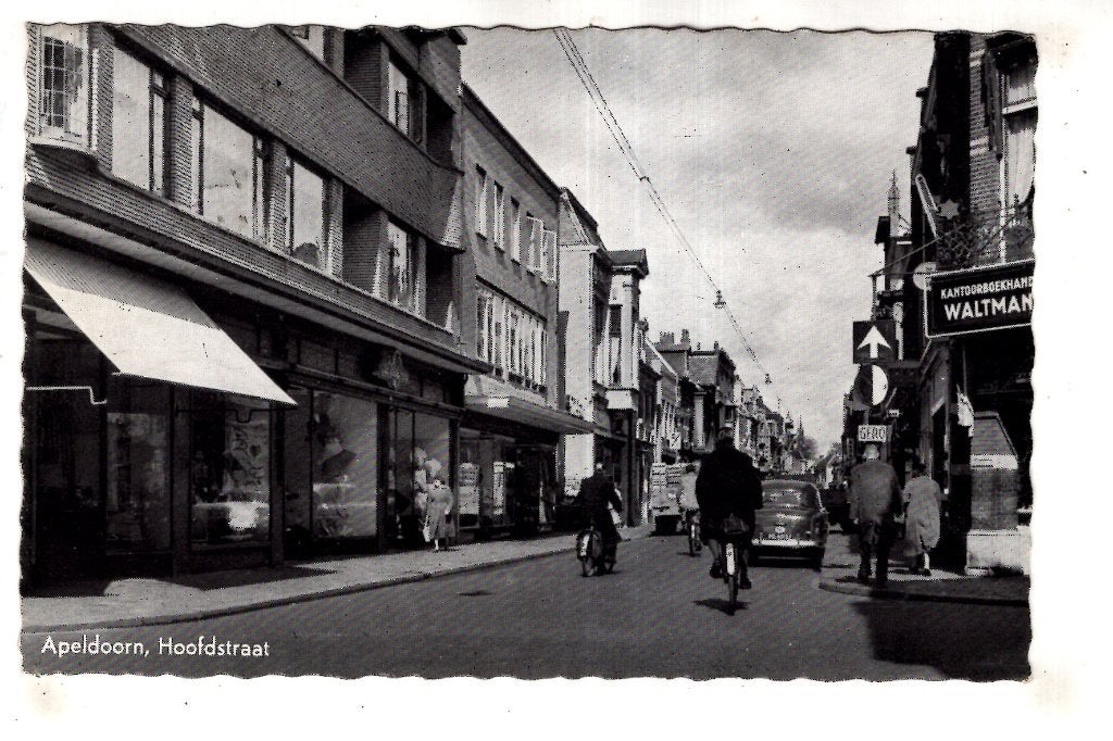 Apeldoorn  Hoofdstraat Waltman, Ophalen of Verzenden, 1940 tot 1960, Gelopen, Gelderland