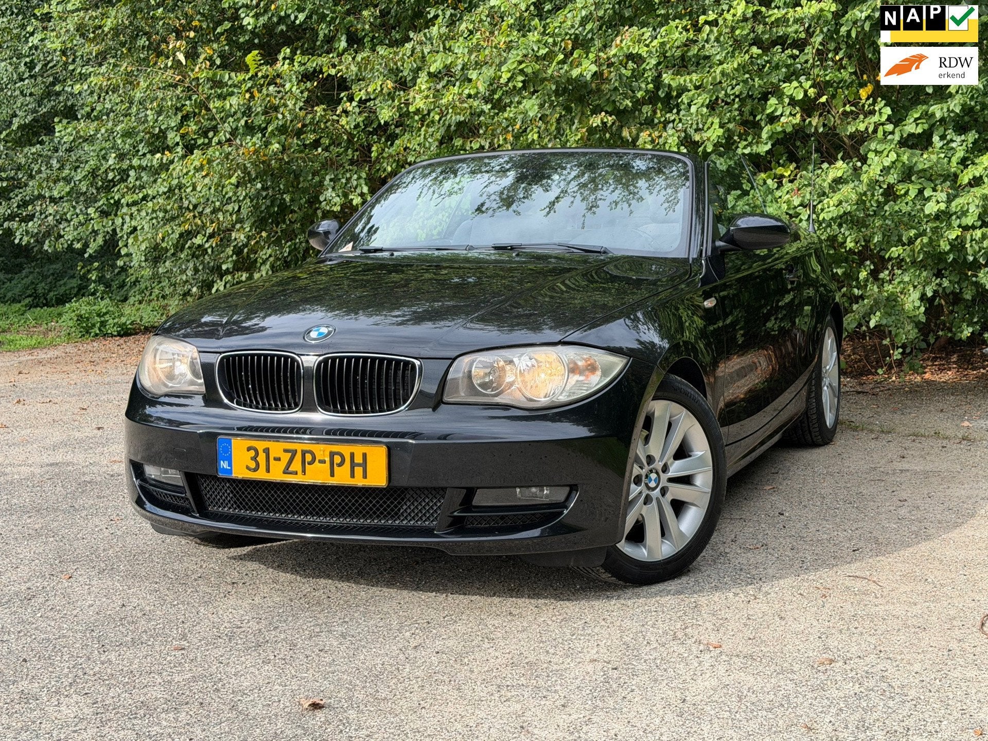 BMW 1-serie Cabrio 120i Executive | Nederlandse Auto + NAP +, Auto's, 1-Serie, 4 cilinders, Cabriolet, 4 stoelen