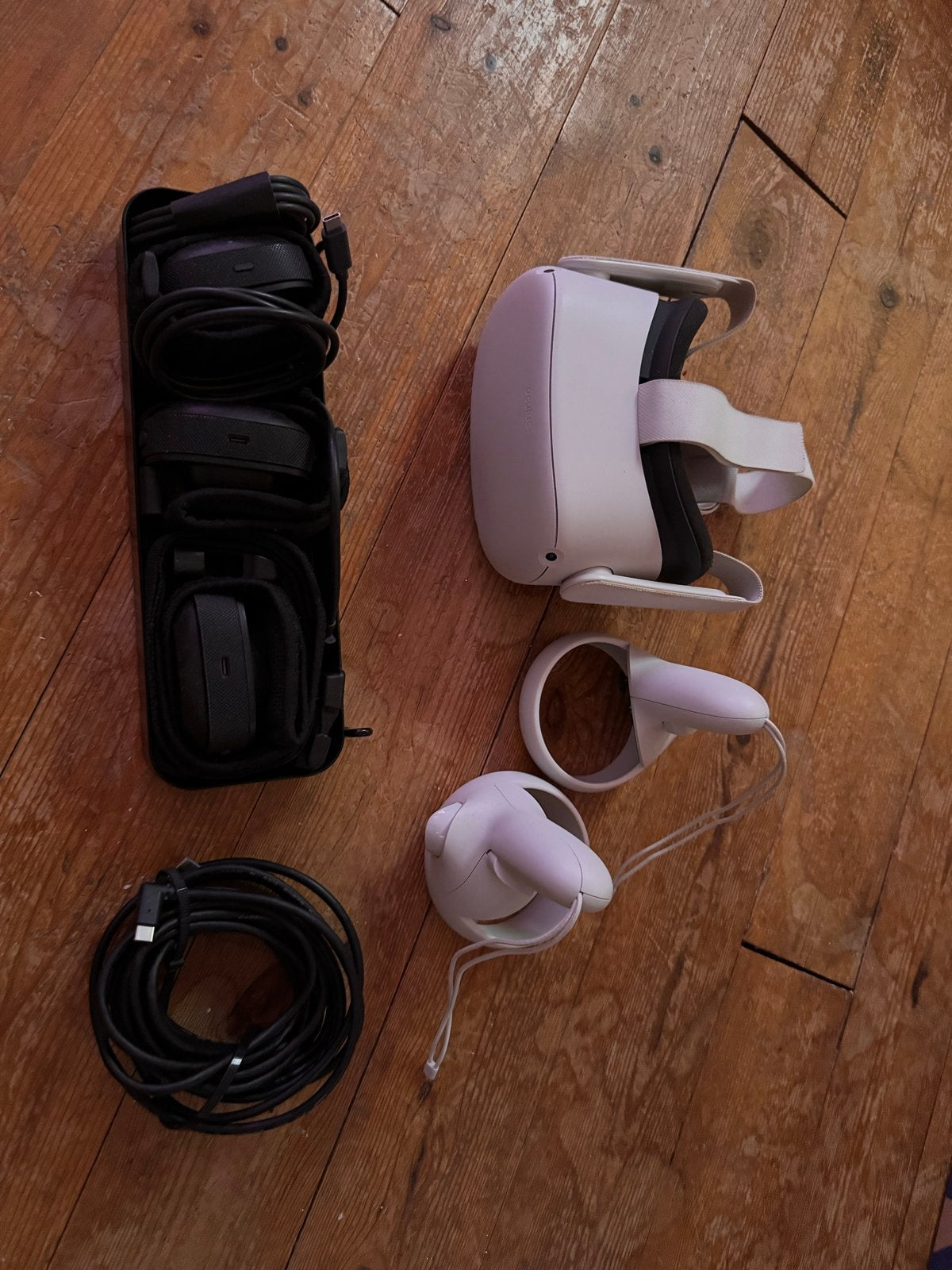 META Quest 2 met 3x Vive Ultimate Trackers, Ophalen, Zo goed als nieuw, VR-bril, Pc