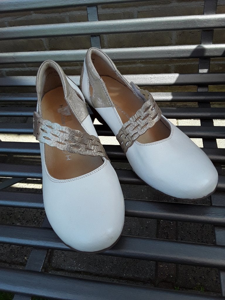 Helioform bandschoen mt 6/39 wit met brons, Schoenen met lage hakken, Verzenden, Wit, Zo goed als nieuw